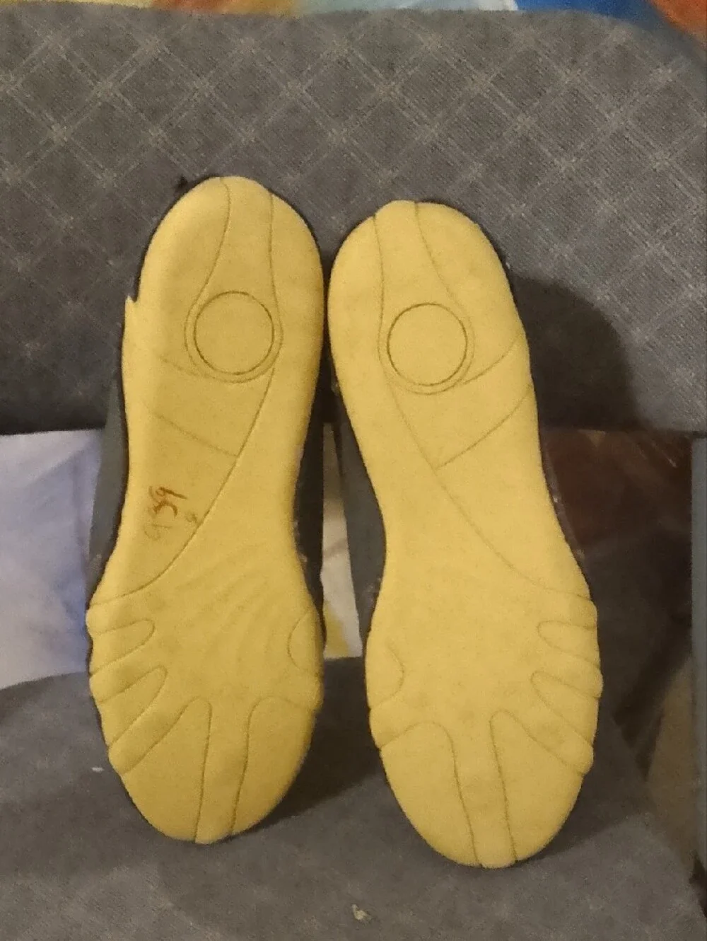 Men's Gray and Yellow Sneakers - Lightweight Casual Shoe